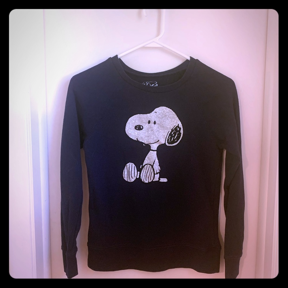 dELiA*s Doe Presents Peanuts Snoopy Sweatshirt XS